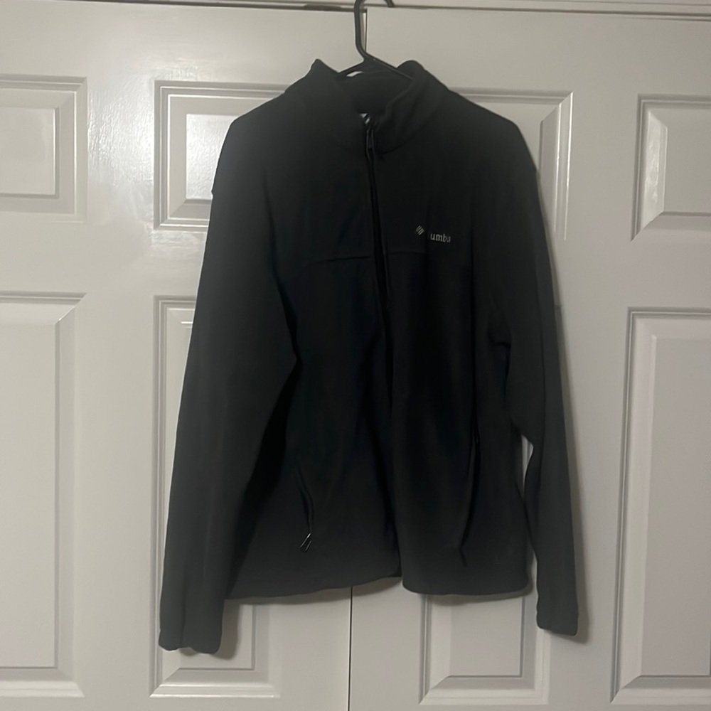 Columbia zip up gray size XL